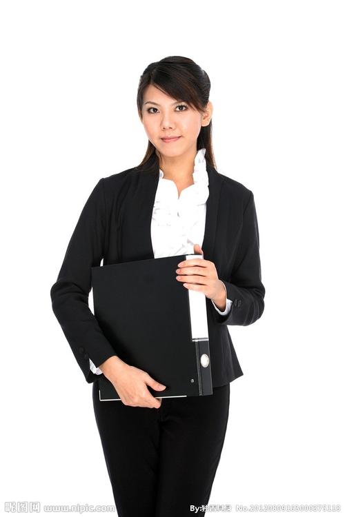 刘贤芝 视觉与舞美负责人